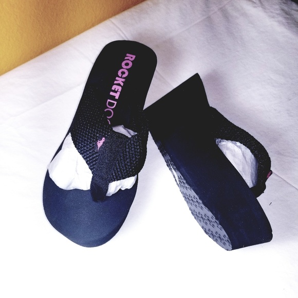 Rocket Dog | Shoes | Brand New Rocket Dog Diver Wedge Flip Flops | Poshmark